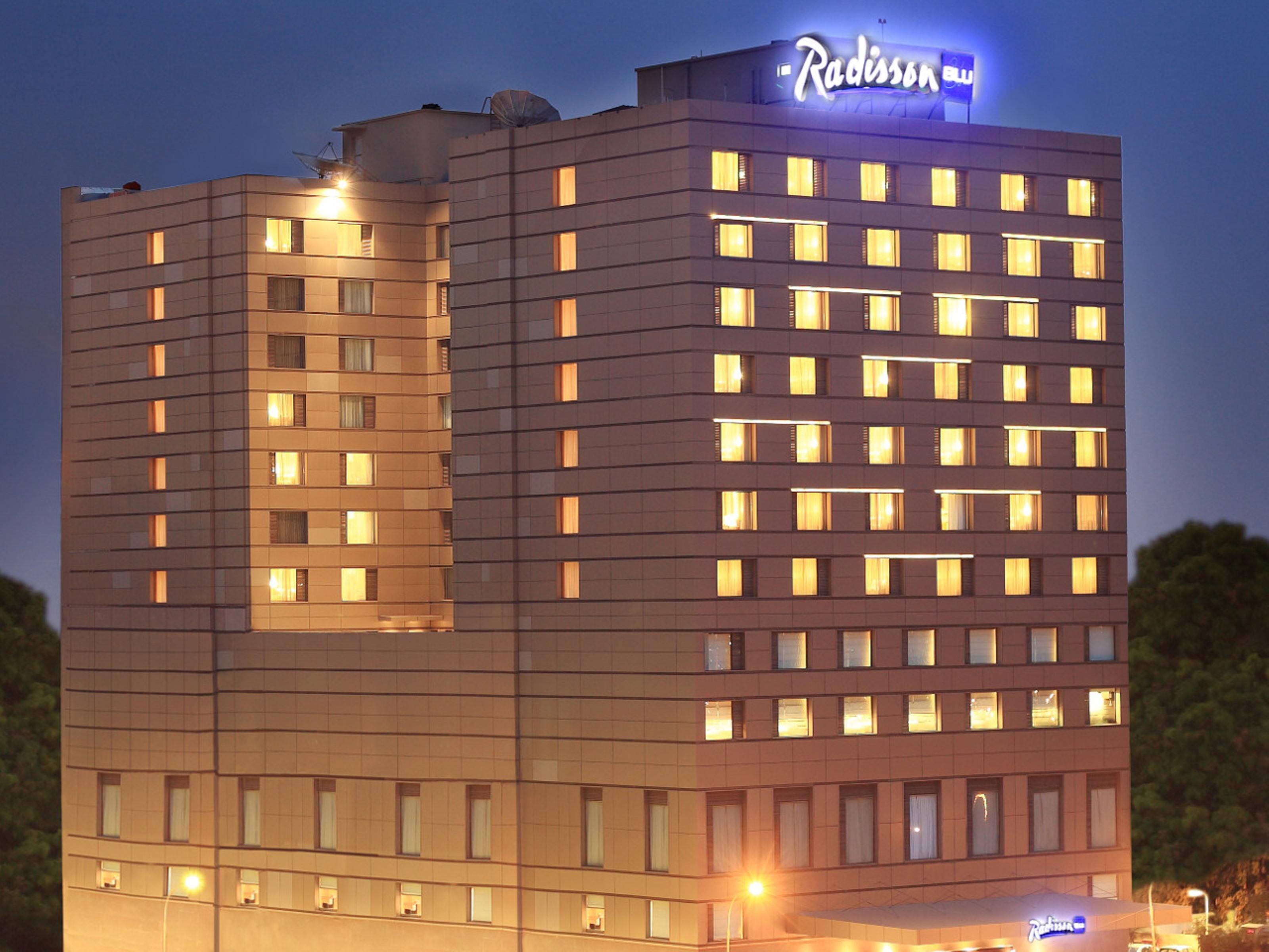Radisson Blu Hotel Chennai City Centre Екстер'єр фото